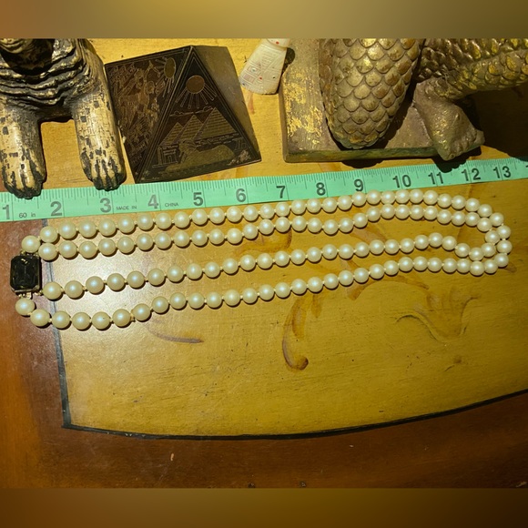 Vintage double strand faux pearls necklace - Picture 9 of 13